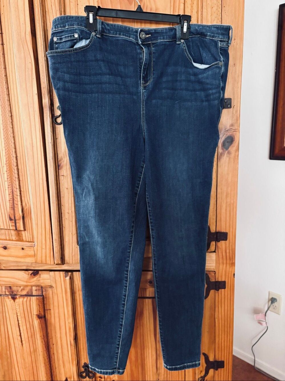 Torrid Midfit Super Skinny Jeans Size 22XT